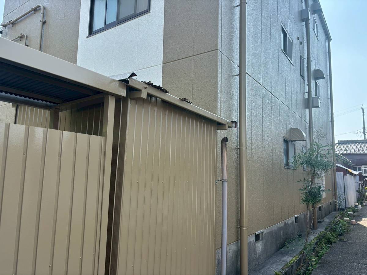 S様アパートプロパン庫施工後写真