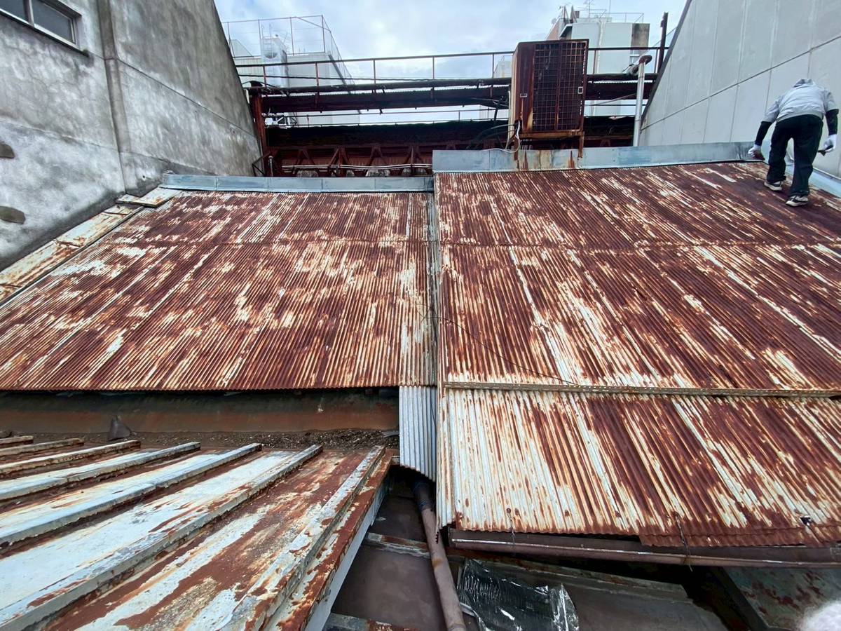 柳ケ瀬屋根施工前写真