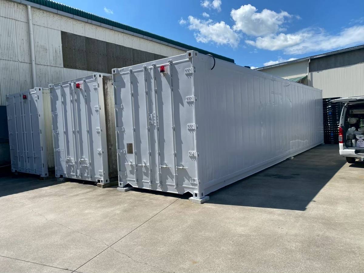 コンテナ塗装施工後写真