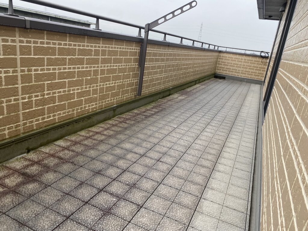 ベランダ防水施工前写真