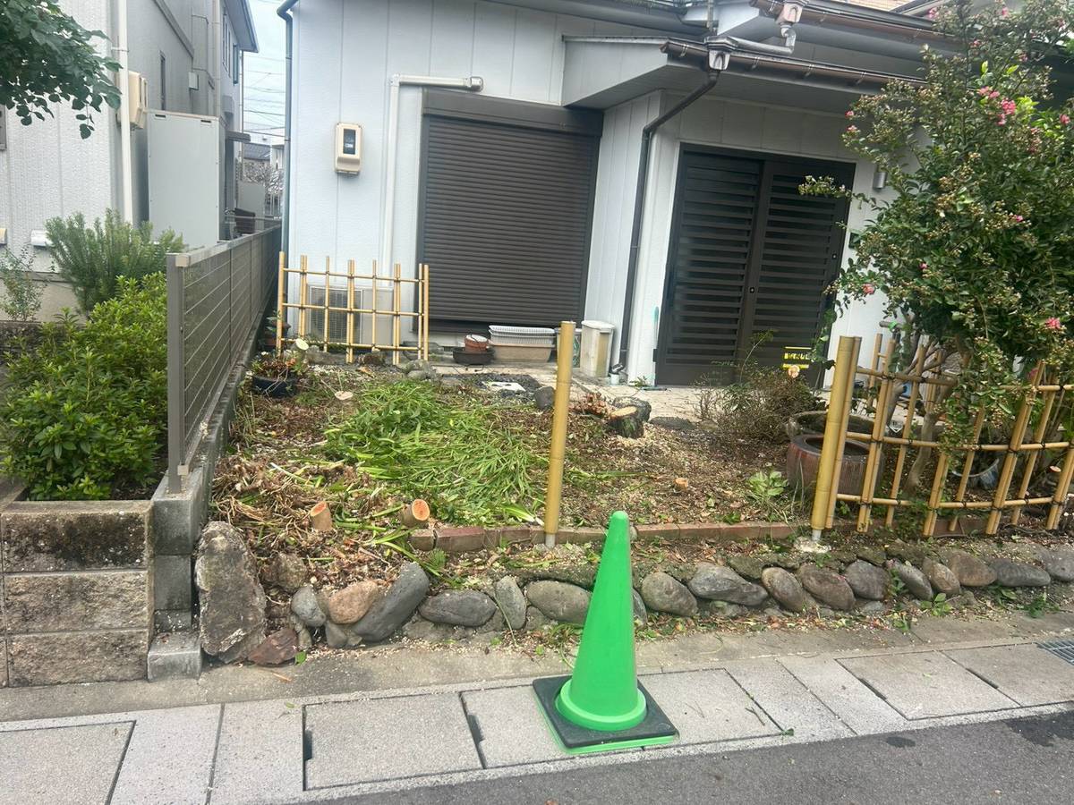 植木剪定後写真